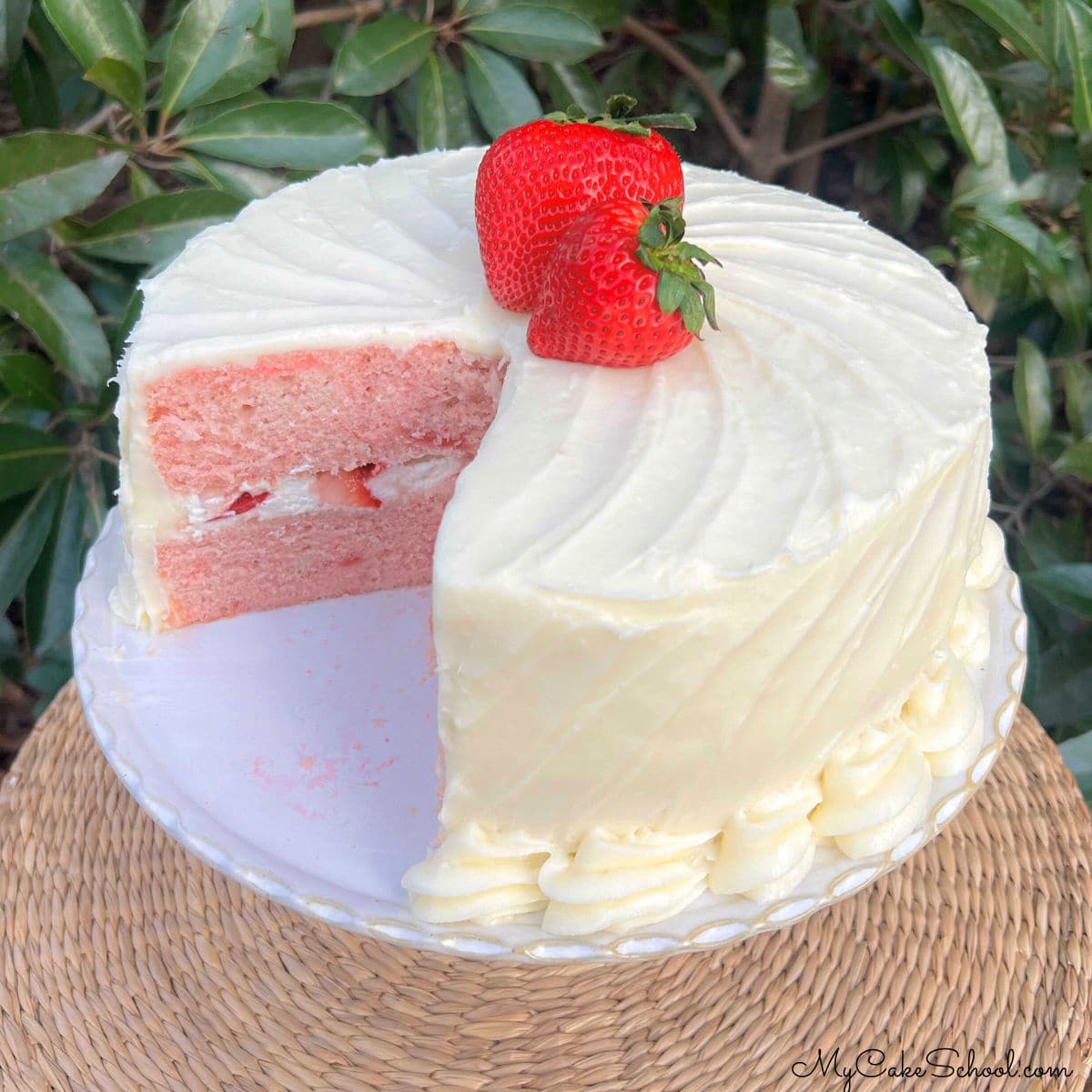 Strawberry and Vanilla Velvet Cake