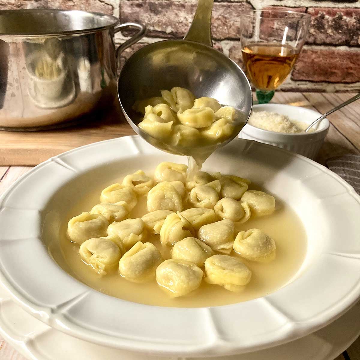 Tortellini en Brodo