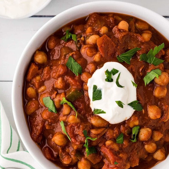 Smoky Tomato Bean Chili